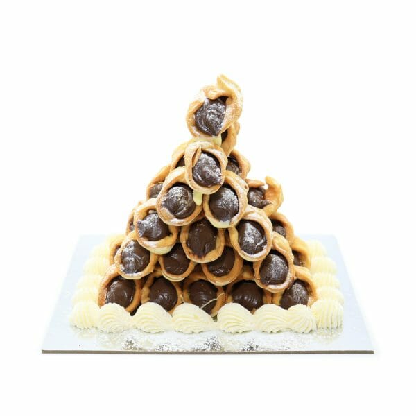 Brunetti Choc Cannoli tower_1